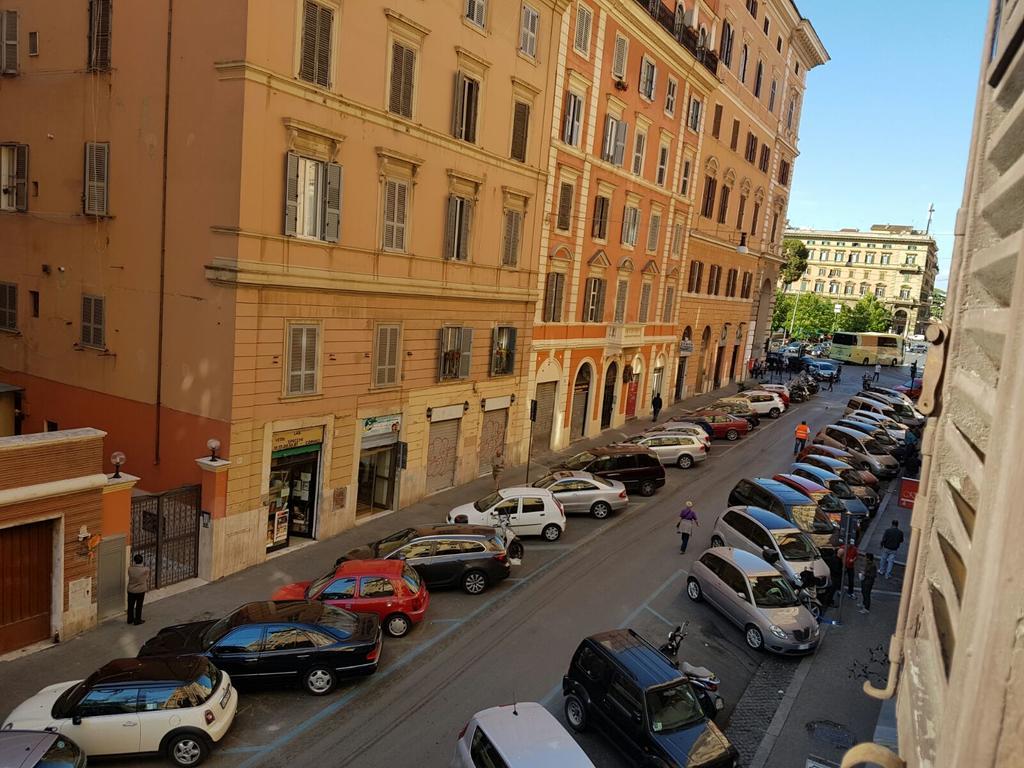 Charm Of Rome Bed and Breakfast Εξωτερικό φωτογραφία